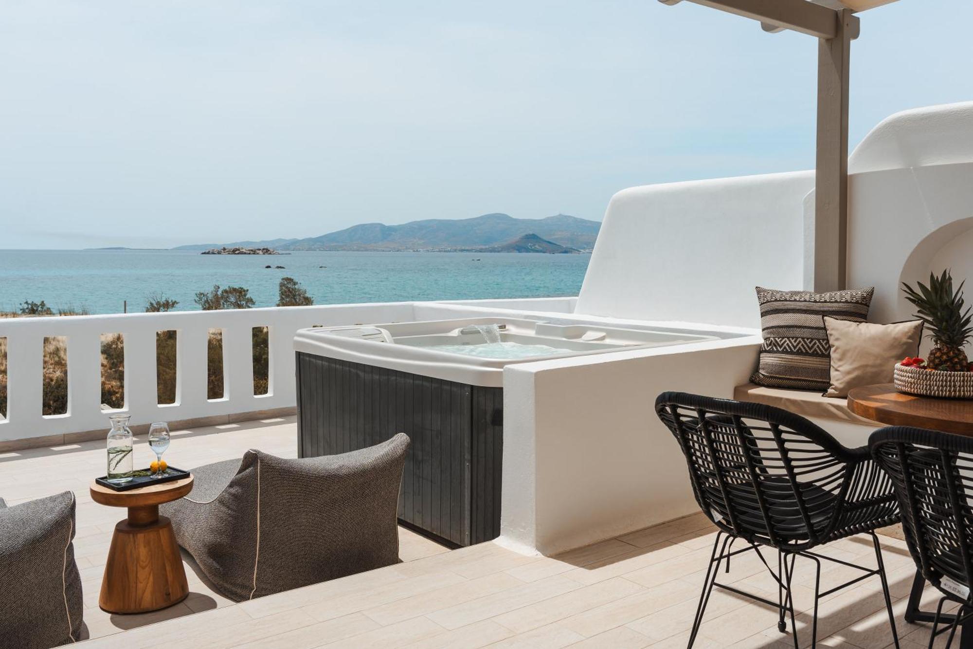Almiriki Naxos Beachside Living Plaka  Ngoại thất bức ảnh